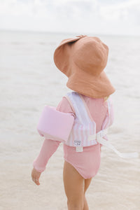 ISLA SWIMMER